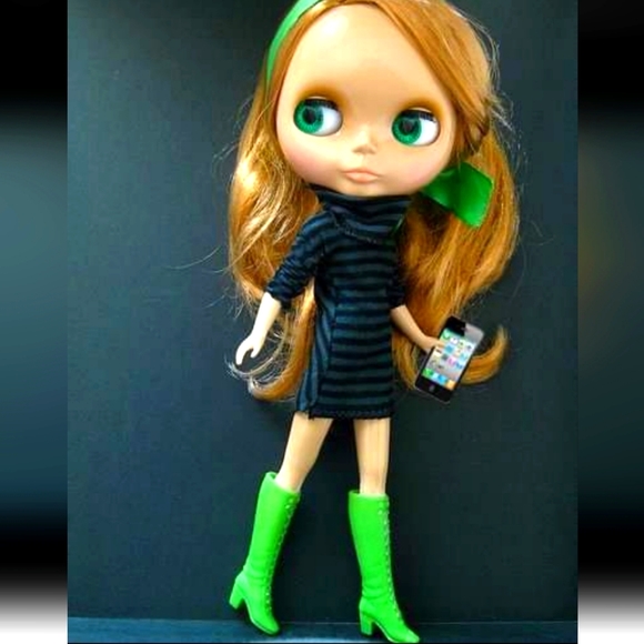 Meet PradaYourself💋 - Picture 2 of 3